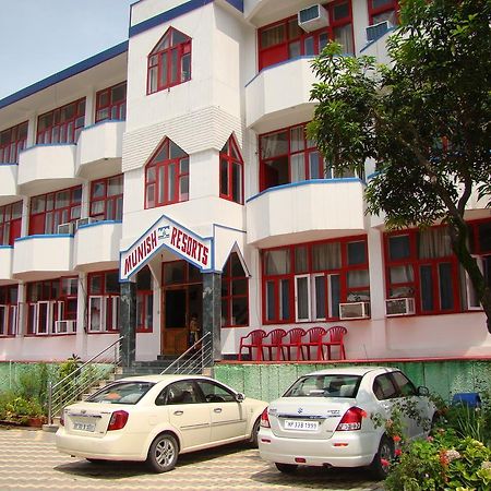 ماندي Munish Resorts المظهر الخارجي الصورة