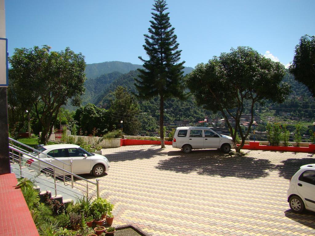 ماندي Munish Resorts المظهر الخارجي الصورة